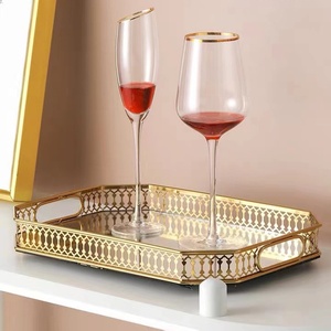 <span class=keywords><strong>Plateau</strong></span> en <span class=keywords><strong>verre</strong></span> et métal <span class=keywords><strong>de</strong></span> style européen, design Japandi, luxe léger, <span class=keywords><strong>pour</strong></span> <span class=keywords><strong>table</strong></span> basse, salon, <span class=keywords><strong>plateau</strong></span> à eau, <span class=keywords><strong>plateau</strong></span> à thé, ornements sur pied - Product Image 3