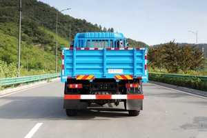 <span class=keywords><strong>Camion</strong></span> lourd Dongfeng neuf 6x6 340 ch diesel Yuchai Euro 3, capacité de charge 11-20T, caméra de recul, cabine à tête plate, avec ridelles - Product Image 5