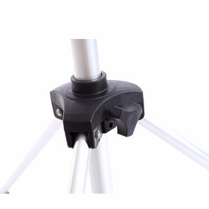 Support de lampe télescopique multifonctionnel autoportant en alliage d'aluminium pour l'extérieur - Product Image 2