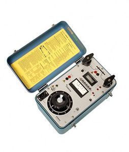 Microohmímetro Digital MOM600A 600A, Instrumento de Medición de Resistencia Precisa - Product Image 3