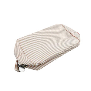 Borsa Cosmetica GALAXY per Donna, Custodia Quadrata per Trucchi con Chiusura a Cerniera, Motivo Candy, Manico Morbido, Materiale Seersucker - Product Image 3