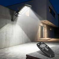 Lampadaire solaire tout-en-un à 10 lentilles intégrées, avec distribution optique de précision pour usage commercial
