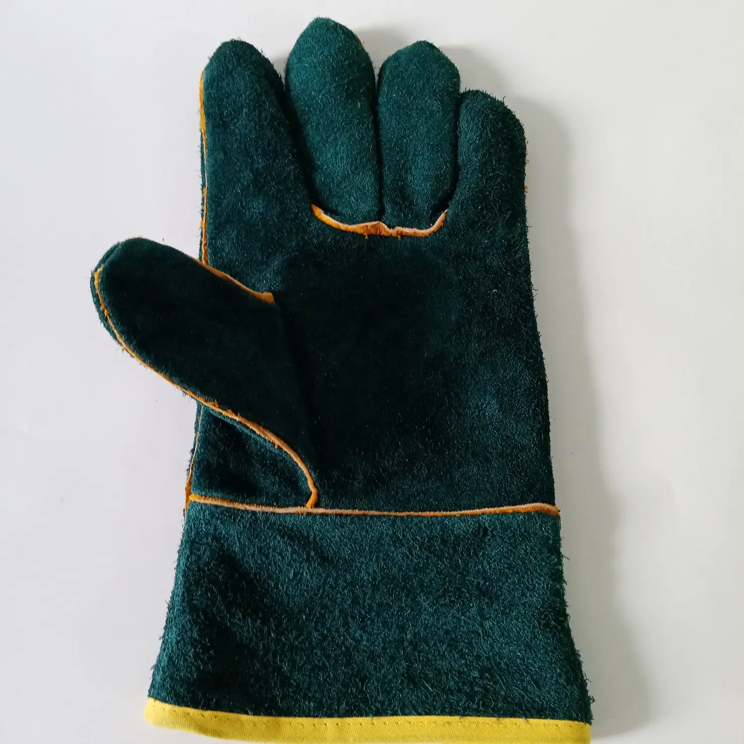 Hot sale green arc welding thick welding safety gloves