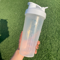 Bouteille shaker protéinée 20 oz en vrac, durable, en plastique non toxique, pour musculation, haltérophilie et entraînement de force