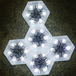 Lámpara Solar de Exterior Impermeable con Forma de Cubo de Hielo para Jardín, Balcón, Patio, Camino - Product Image 1