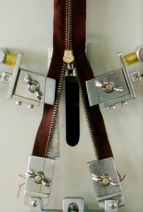 Testeur de résistance à la traction des fermetures éclair, machine d'essai de fatigue du couple des fermetures éclair pour les fermetures éclair en métal, en plastique et en nylon - Product Image 3