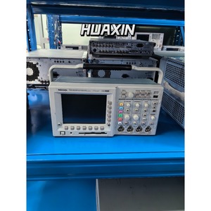 ออสซิลโลสโคปดิจิตอล Tektronix TDS 3034B 300MHz 4CHAN มือสอง hx - Product Image 1