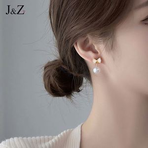 2024 Elegant Luxury Alloy Pearl Stud Earrings Romantic High-End Gold Plated - Product Image 4