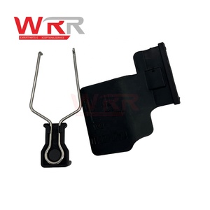 17137787039 17111436381 Réservoir d'expansion de liquide de refroidissement pour BMW E46 E85 325i 330i – Bouteille de liquide de refroidissement moteur durable et de qualité supérieure - Product Image 3