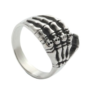 Skeleton Hand <b>Ring</b> Men's Retro Silver Tibetan Silver Casual Jewelry Punk Style - Product Image 1