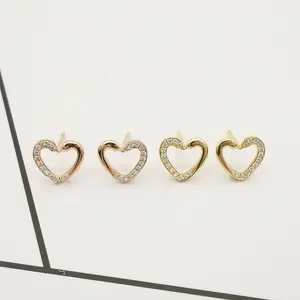 Monili all'ingrosso degli orecchini di forma del cuore del diamante della vite prigioniera dell'oro 18K di modo più nuovo di progettazione 1000s
