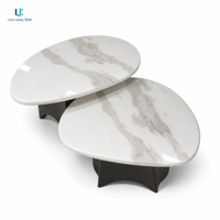 Ensemble de tables basses gigognes Luca Picasso en marbre blanc, forme de galet organique, base noire, mobilier de salon moderne de luxe