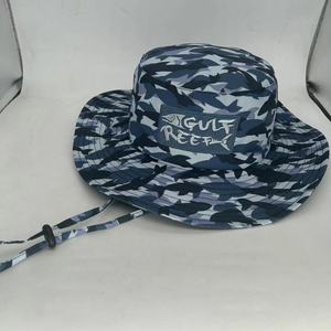 Nouveau chapeau seau de pêcheur à large bord imprimé sur toute la surface avec corde coupe-vent - Product Image 3