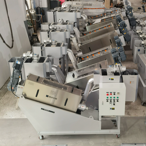 工場価格でカスタマイズ可能な高性能304ステンレス鋼モーター搭載固液分離スクリュー式汚泥脱水機（1年間保証） - Product Image 2