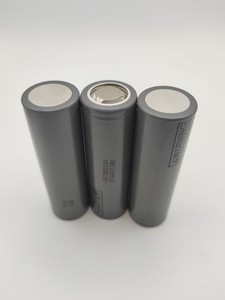 (STOCK UE) Queenbattery 21700 3.6V QB18650 5800mah Certifié KC/CE Garantie 6 Mois Vélos Électriques Drone UAV Système de Stockage d'Énergie (ESS) - Product Image 4