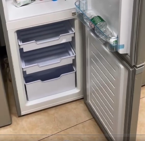 Refrigerador <span class=keywords><strong>de</strong></span> <span class=keywords><strong>Dos</strong></span> <span class=keywords><strong>Puertas</strong></span> <span class=keywords><strong>de</strong></span> 156 Litros, Nuevo Producto, <span class=keywords><strong>Precio</strong></span> Bajo en el Mercado, con Funciones <span class=keywords><strong>de</strong></span> Conservación <span class=keywords><strong>de</strong></span> Frescura, Congelación y Refrigeración - Product Image 3