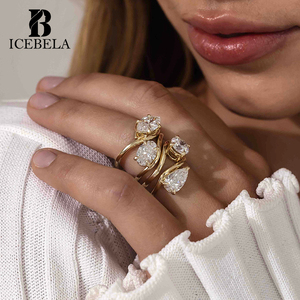 Nhẫn đính hôn bạc Ý 925 cao cấp mạ vàng, kiểu dáng cong, đá zircon cắt giọt lệ và marquise dành cho nữ - Product Image 3