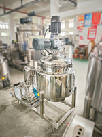 100 200 500 litres réservoir de mélange mélangeur sous vide mélangeur de parfum savon liquide faisant la machine avec homogénéisateur