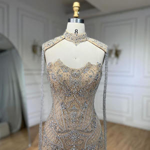 Abiti da Sera di Lusso a Sirena Stile Arabo Senza Spalline <span class=keywords><strong>per</strong></span> Feste di Matrimonio da <span class=keywords><strong>Donna</strong></span> 2024 Color Caramello/<span class=keywords><strong>Argento</strong></span> Nudo con Nappe e Perline Stile Dubai - Product Image 2