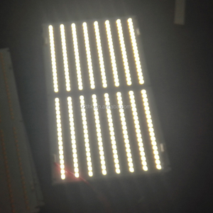 Lámpara de Cultivo LED Cuántica de Espectro Completo de 240W, con Clasificación IP64, Construcción de Aluminio, Regulable, Alto PPFD 400-700mol/m, en Venta - Product Image 4