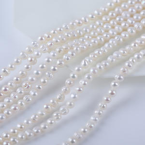 Perlas Naturales de Agua Dulce, Perforadas, 18 cm, Material para Joyería DIY, Cuentas Sueltas de 4-4.5 mm, Blancas y Rosas, Forma Elíptica - Product Image 3