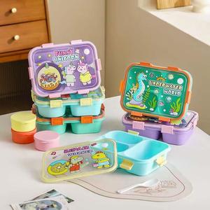Lonchera <span class=keywords><strong>de</strong></span> Plástico <span class=keywords><strong>de</strong></span> Dibujos Animados <span class=keywords><strong>de</strong></span> 900 ml para Niños, Lonchera Bento Económica Libre <span class=keywords><strong>de</strong></span> BPA con Cubiertos, Lonchera Portátil para <span class=keywords><strong>Microondas</strong></span> para la Escuela - Product Image 1