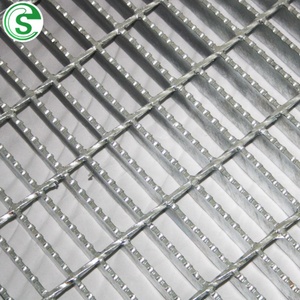Fabricant de grilles en acier, revêtement en poudre galvanisé, couvercle de manhole, <span class=keywords><strong>grille</strong></span> en acier, plateforme antidérapante à dents, <span class=keywords><strong>grille</strong></span> en acier - Product Image 3