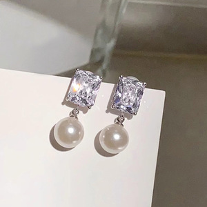 Orecchini Pendenti Eleganti da Donna, Gioielli Chic alla Moda, Accessorio Minimalista per Uso Quotidiano, Design in Stile Dolce - Product Image 5