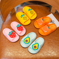 Tongs d'été respirantes unisexes pour enfants, motif princesse fraise, en PVC souple, imperméables et antidérapantes, pour la maison