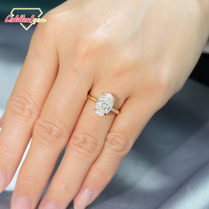 Bague de mariage en or jaune 18 carats avec diamant ovale de 3 carats, couleur D, clarté VS, cultivé en laboratoire par IGI, de la marque Goldleaf Jewelry - Product Image 2
