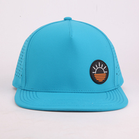 Cappello da Golf a 5 Pannelli Personalizzato con Logo, Asciugatura Rapida, Impermeabile, con Fori Perforati al Laser, Cappellino Sportivo da Corsa con Chiusura Snapback