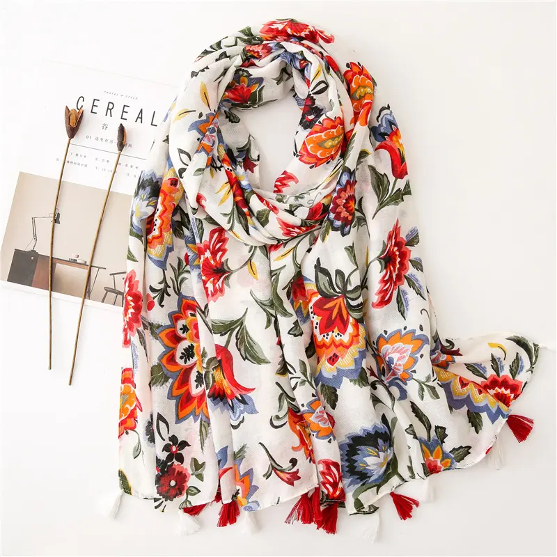 Wholesale 2020 hot sale wedding scarf muslim luxury red floral printed soft cotton women summer tassel scarves