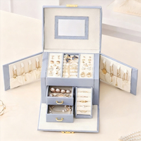 Boîte à bijoux en cuir PU personnalisée, grande capacité, organiseur, collier, bague, boucles d'oreilles, coffret cadeau pour femmes avec miroir, tiroir à serrure
