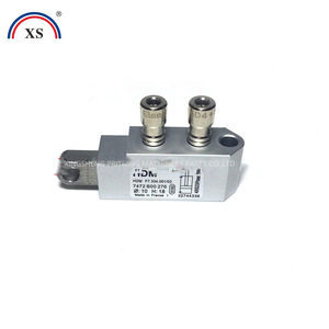 Cilindro neumático HDM F7.334.00102 con émbolo de aluminio para máquina de impresión - Product Image 4