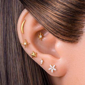 R.Gem. <span class=keywords><strong>Piercing</strong></span> <span class=keywords><strong>de</strong></span> <span class=keywords><strong>Titanio</strong></span> F136 Tipo Push-in <span class=keywords><strong>de</strong></span> Tamaño Pequeño con Diseño <span class=keywords><strong>de</strong></span> Mariposa y Luna, Venta al por Mayor - Product Image 3