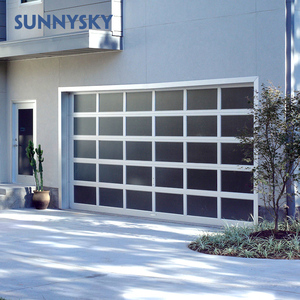 Sunnysky Offre Spéciale <span class=keywords><strong>de</strong></span> <span class=keywords><strong>porte</strong></span> <span class=keywords><strong>de</strong></span> <span class=keywords><strong>garage</strong></span> en verre et aluminium au design moderne personnalisé <span class=keywords><strong>ouverture</strong></span> <span class=keywords><strong>manuelle</strong></span> et automatique du matériau principal pour les villas - Product Image 1