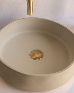 Lavabo Redondo Minimalista Moderno de Hormigón para Sobre Encimera, Fregadero de Cemento GFRC Impermeable para Baño, Fabricado en Vietnam - Product Image 4