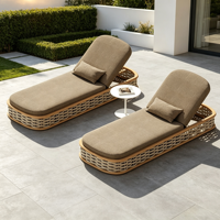 Chaise longue de jardin en rotin tressé de qualité supérieure pour hôtel, resort, patio, piscine, plage, maison d'hôtes, cour et jardin