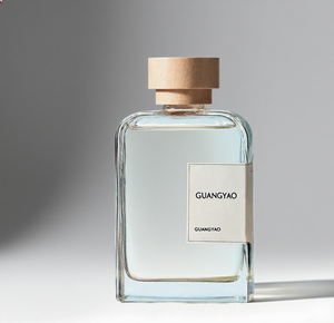 Flacone per Fragranze Semplice in <span class=keywords><strong>Vetro</strong></span> Quadrato Cilindrico 100 <span class=keywords><strong>ml</strong></span> <span class=keywords><strong>200</strong></span> <span class=keywords><strong>ml</strong></span> con Tappo Rotondo Personalizzabile - Product Image 4