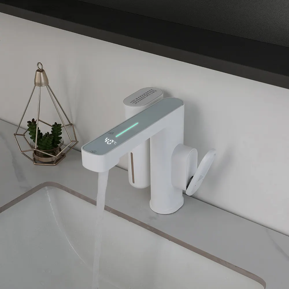 Robinet de lavabo à capteur automatique LED à affichage numérique Changement de couleur Salle de bain 2 en 1 Robinets d'évier et distributeur de savon Combo