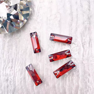 Autentici Strass da Cucire Crystal Modello 3255 Cosmic Multicolore di Forma Rettangolare Prodotti in Austria - Product Image 1