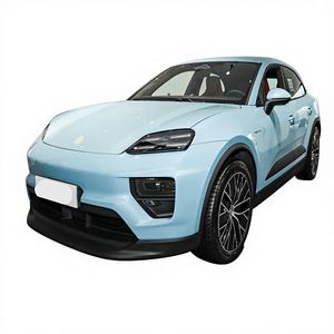 SUV Híbrido <span class=keywords><strong>Enchufable</strong></span> Compacto y Dinámico <span class=keywords><strong>Macan</strong></span> - Product Image 1