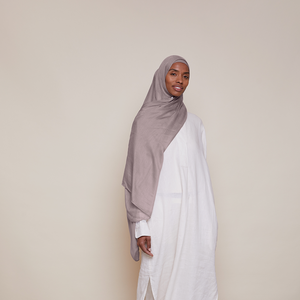 Hijab Modal Polos Premium dengan Logo Custom dan Dalaman Jersey Premium yang Serasi, Syal Hijab Katun Modal, Hijab Muslim - Product Image 3