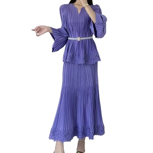 Estate autunno vendita calda tinta unita elegante manica lunga signora donna Plus-Size Casual plissettato abito in magazzino - Product Image 3