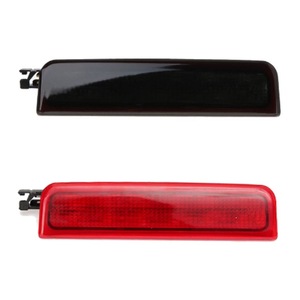 Luz de Freno Elevada para Volkswagen Caddy 2K0945087C Roja con Acabado Negro Ahumado para Mk3 03-15 - Product Image 1