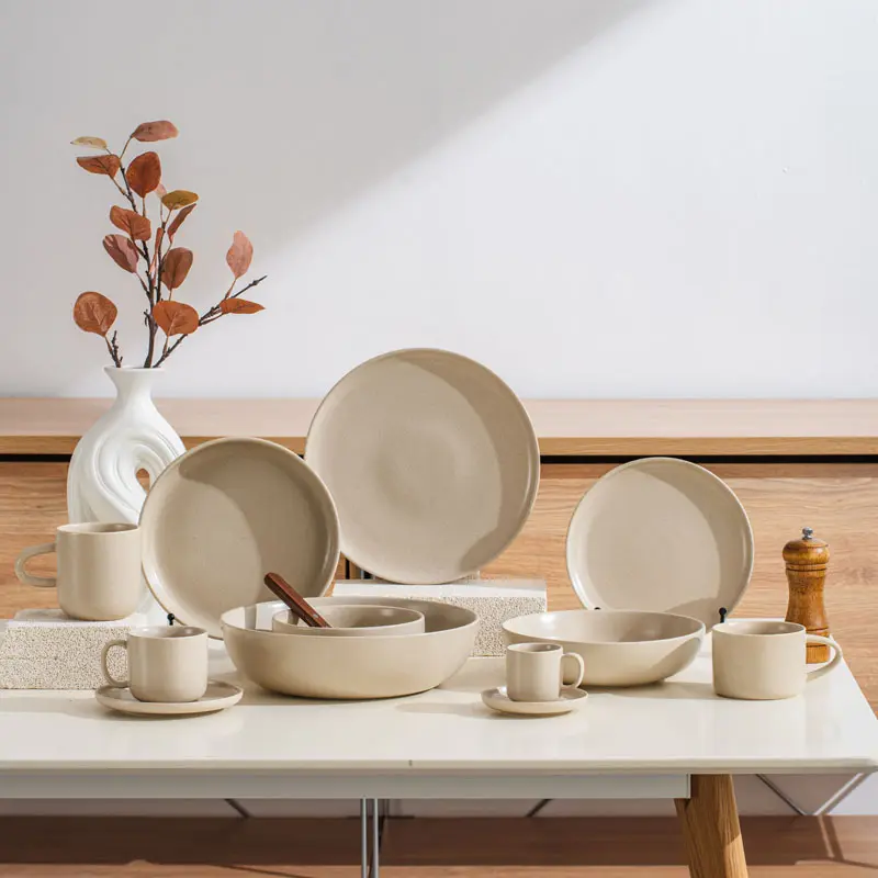 Simple design custom logo hotel home goods clay matte glaze plates restaurant ceramic tableware dinner set