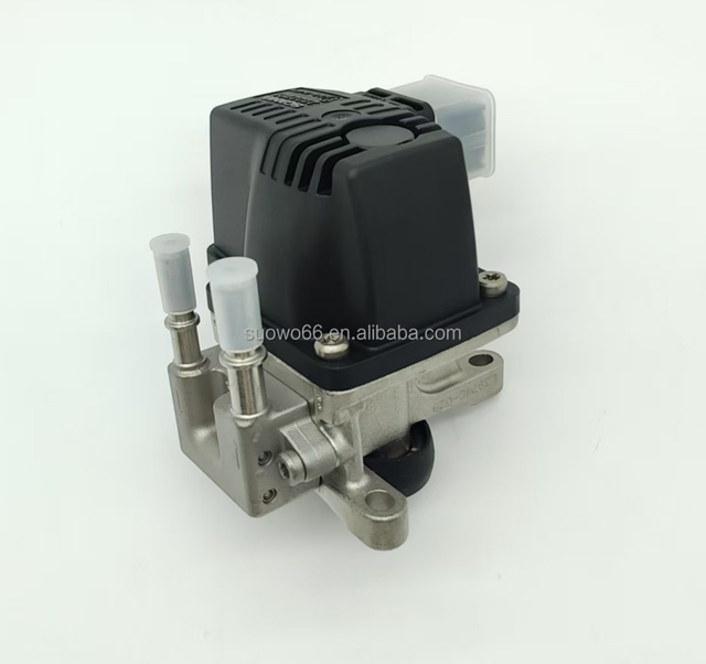 New Original SCR Urea Injector Module 2238325 2095566 2238324 2722701 for Heavy Truck Euro 6 DC 24V 1 Year Warranty