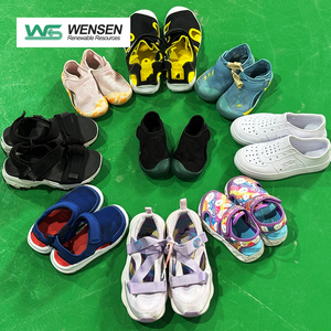 Sandali multiuso per bambini di seconda mano-ottimo per la scuola, il parco e i viaggi internazionali per bambini usati per bambini Sneakers di prima qualità - Product Image 5