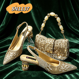Set di <span class=keywords><strong>Borse</strong></span> e Scarpe Coordinate Rosa 2026, Alta Qualità, Sandali di Lusso alla Moda, Pochette con Diamanti per Donne, <span class=keywords><strong>Borse</strong></span> da Sera con Catena - Product Image 6