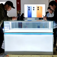 Conception d'intérieur de magasin mobile 3D gratuite, solution personnalisée de mise en espace de salle d'exposition pour magasin de téléphonie mobile, centre commercial de luxe, éclairage LED en aluminium